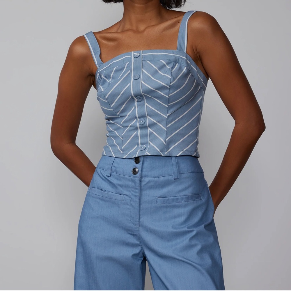 Sleeveless Chambray Stripe Button Front Tank Top